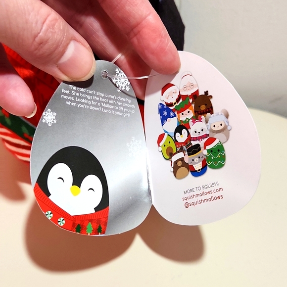 LUNA THE PENGUIN - SQUISHMALLOWS HOLIDAY - 4.5" PLUSHIE - NEW WITH TAG - Picture 4 of 5